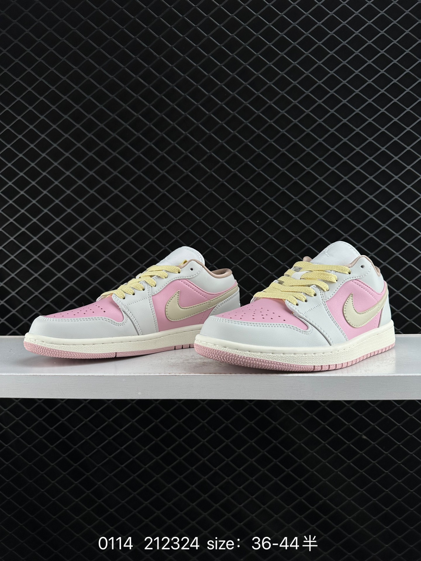 Air Jordan 1 Low AJ1